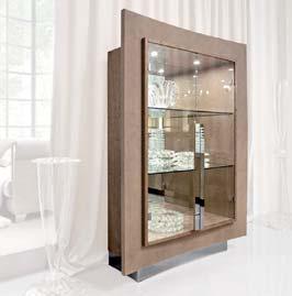Шкаф со стеклом с тиснением из кожи игуаны