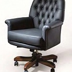 Кресло для руководителя  с низкой спинкой 5147PC